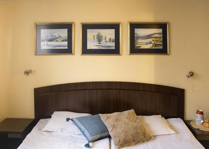 米特奥家庭酒店 酒店 切佩拉雷