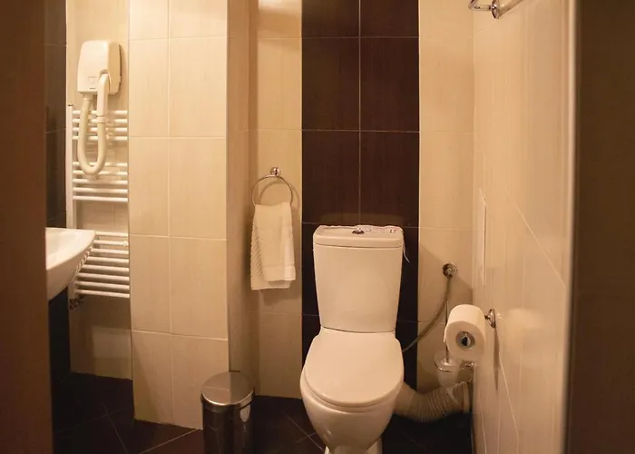 米特奥家庭酒店