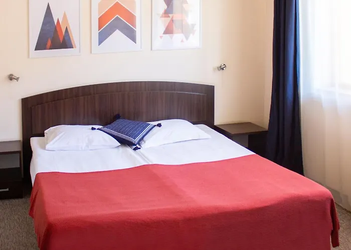 米特奥家庭酒店 酒店