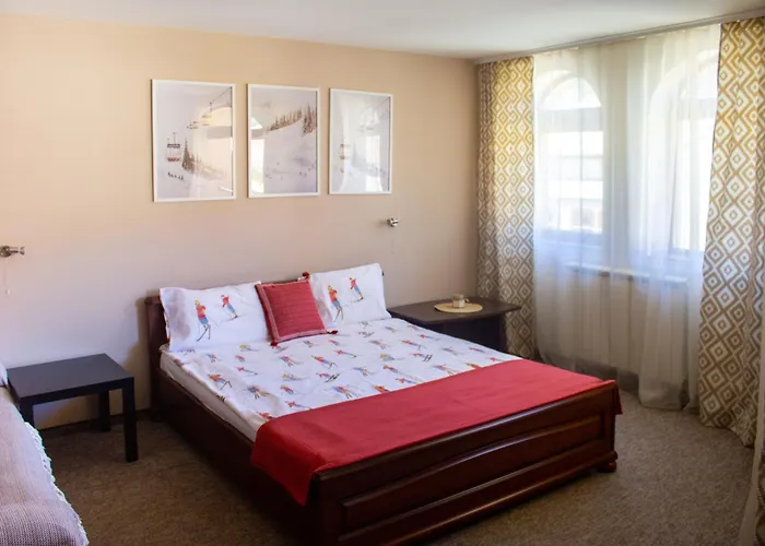 米特奥家庭酒店 酒店 切佩拉雷